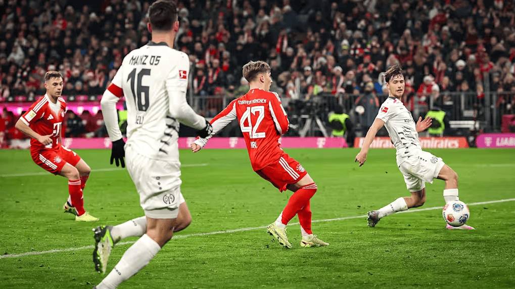 德甲爆冷夜！拜仁狂攻未果，2-2战平让冠军悬念陡增？