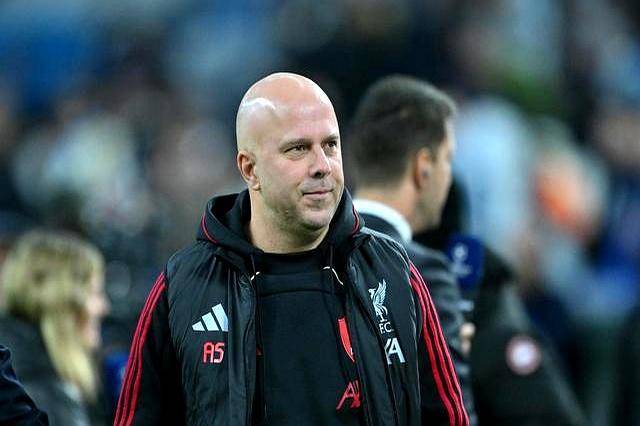 落后曼联5分！同期少拿21分！曝利物浦或炒掉斯洛特，阿隆索接手